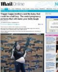 Jornal mostra grvidas em poses constrangedoras Mulher posa  la Rambo, segurando um fuzil e um lana-foguete com as mos. (Foto: Reproduo/Daily Mail)