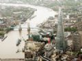 Londres inaugura polmica torre ''Caco-de-vidro'' O gigantesco prdio foi construdo em apenas trs anos, com dinheiro do Catar. Foto: REUTERS/Handout/Newscast/