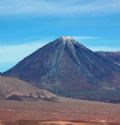 San Pedro do Atacama  base para explorar deserto no norte do Chile Vulco Licancabur, que tem mais de 5.900 metros de altura e  visvel de San Pedro de Atacama (Foto: Dennis Barbosa/G1)
