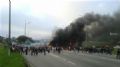  Manifestantes pem fogo em pneus e fecham Via Anchieta Foto: Pedro Souza/DGABC