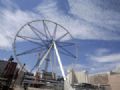 Maior roda-gigante do mundo j pode ser vista em Las Vegas A High Roller, maior roda-gigante do mundo, em Las Vegas (Foto: Isaac Brekken/AP)