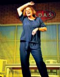 Elizabeth Savala leva teatro s ruas de Mau 'A.M.A.D.A.S.'  um monlogo cmico com a atriz global Elizabeth Savala e acontece ao ar livre 