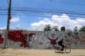 Muro da CPTM em Mau ganha painel de grafite Grafite tambm homenageia Mau, aniversariante desta segunda-feira (8/12). Foto: Andris Bovo
