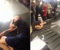 Homem tira soneca em esteira de bagagem em aeroporto na Rssia Apesar do barulho, homem parecia dormir em sono profundo (Foto: Reproduo/YouTube/WorldViral)