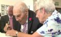  Noivos de 103 e 91 se tornam recm-casados mais velhos do mundo Juntos, eles tm 194 anos de idade (Foto: BBC)