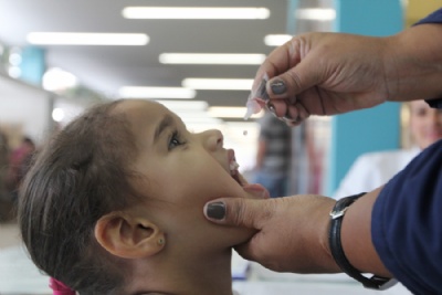 Vacinao contra a plio tem procura abaixo do esperado em So Paulo No Estado, meta  imunizar 2,3 milhes de crianas, mas apenas 1,4 milho foram vacinadas. Foto: Rodrigo Pinto