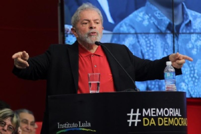 Lula: ''Brasil vive momento de irracionalidade'' Lula participou, na noite desta tera-feira, do lanamento do museu virtual. Foto Rodrigo Pinto