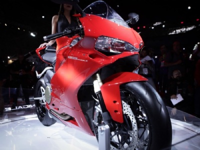 Ducati Scrambler chega como a mais barata da marca, a partir de R$ 36.900 Ducati 1299 Panigale no Salo Duas Rodas 2015 (Foto: Caio Kenji/G1)