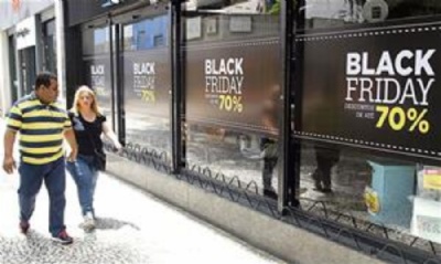 Crise deve impulsionar compras na Black Friday Foto: Ari Paleta/DGABC