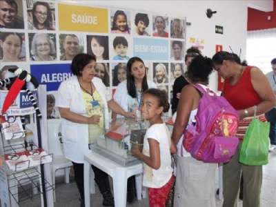 Restaurante Popular recebe ao de combate ao Aedes Aegypti Grupos da Secretaria de Sade esclarecem a populao. Foto: Gil Sobrinho