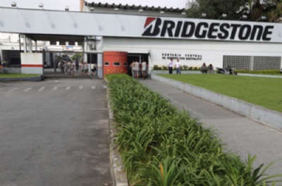 Bridgestone ofecere vagas de emprego em Santo Andr Interessados em atuar nesta unidade devem se candidatar a vaga atravs do site da empresa. Foto: Andris Bovo
