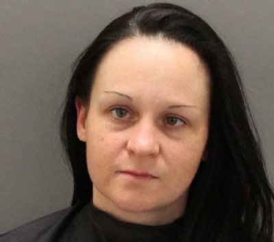 Americana  presa acusada de exibir sei os para detento em cadeia Aimee Marie James foi presa porque exibiu os seios para detento em cadeia (Foto: Oconee County Sheriffs Office)