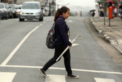Campanha Travessia Segura retorna nesta segunda Ao quer ampliar o uso da mo por pedestres para travessia em faixas onde no h semforo. Foto: Rodrigo Pinto