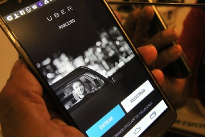Cidades do ABCD no tm regularizao para o Uber Aplicativo causou reclamaes dos taxistas da Regio. Foto: Fernanda Carvalho/Fotos Pblicas