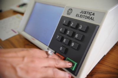 Pesquisas eleitorais para as eleies deste ano diminuem 21% Pesquisas apuram preferncias para as eleies municipais. Foto: Fbio Rodrigues Pozzeto/ ABr