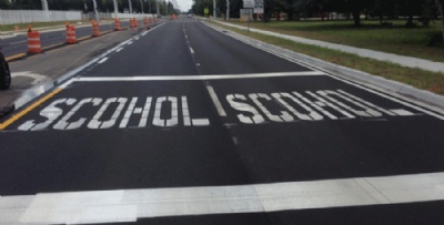  Erro de ortografia em rua em frente a escola chama a ateno nos EUA Erro de ortografia em rua em frente a escola chama a ateno nos EUA (Foto: Kevin OKorn/Facebook)