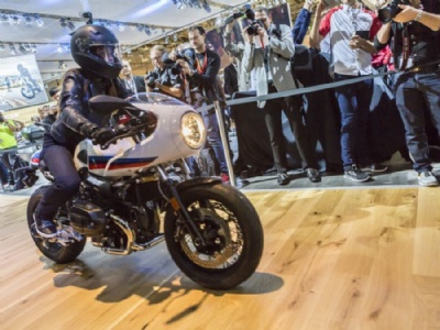 BMW aposta em motos retr na abertura do Salo de Colnia BMW R NineT Racer (Foto: Divulgao / Intermot)