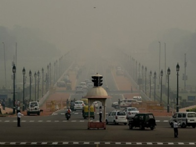 Uma de cada 7 crianas do mundo respira ar altamente poludo, diz Unicef Nova Dli, na ndia, amanheceu nesta segunda-feira (31) com espessa camada de poluio (Foto: Money Sharma / AFP)