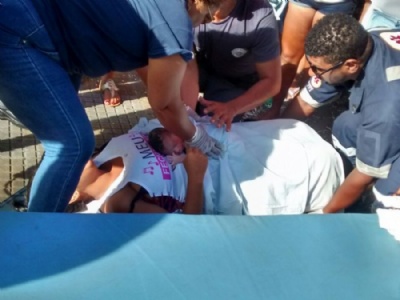 Beb nasce durante apresentao de banda de carnaval em So Vicente, SP Equipe do SAMU ajudou a grvida (Foto: Rosangela Fervo Reis do Nascimento/Arquivo Pessoal)