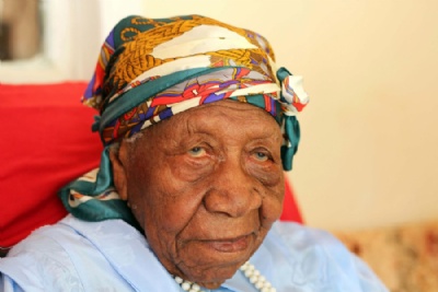  Jamaicana Violet Brown, de 117 anos, se torna a pessoa mais velha do mundo A jamaicana Violet Brown (Foto: Raymond Simpson/AP) 