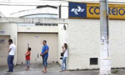  Greve dos Correios segue e lesa populao Foto: Nario Barbosa/DGABC 