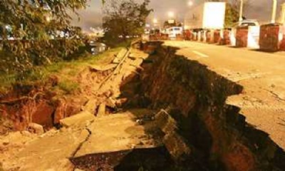 Cratera se abre na Avenida dos Estados Foto: Nario Barbosa/DGABC