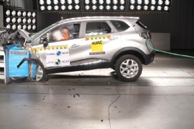  Renault Captur feito no Brasil recebe 4 estrelas em teste de coliso Renault Captur (Foto: Divulgao) 