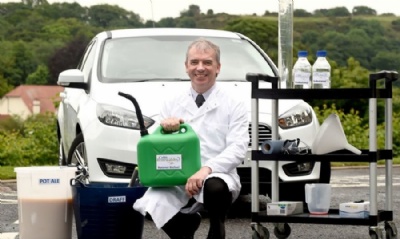 Esccia testa carro movido a resduos da produo de usque Start-up escocesa faz teste com carro movido a biocombustvel feito a partir de resduos da produo de usque (Foto: Divulgao) 