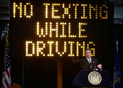  NY quer ''textmetro'' para ''delatar'' motorista que usou celular durante acidente Foto: AP Photo/Frank Franklin II