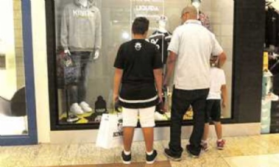 Shoppings esperam alta de 20% no Dia dos Pais Foto: Denis Maciel/DGABC