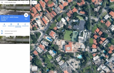 Doria pede para que Google ''borre'' sua casa no Google Street View De cima, pelas imagens do Google Earth, casa no foi borrada (Foto: Reproduo/Google Earth) 
