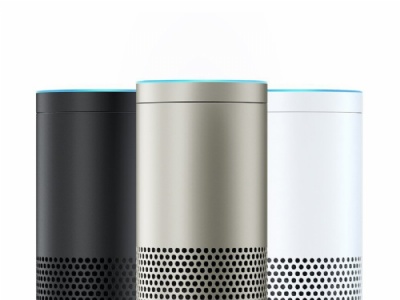 Amazon expande linha Echo para competir com Apple   Echo Plus gerencia casas inteligentes por comando de voz. (Foto: Divulgao/Amazon)