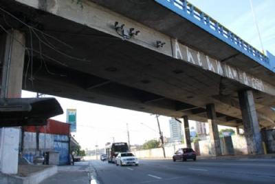 Mauá supera estimativa anual e arrecada R$ 22,6 mi em multas de trânsito Radar na avenida Capitão João pega motoristas de surpresa. (Clique para ampliar a imagem – Foto: Pedro Diogo)