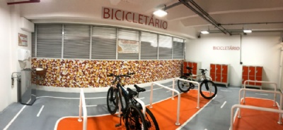 Atrium Shopping inaugura bicicletrio com 40 vagas 