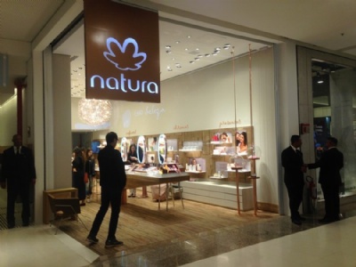 Natura melhora margem de lucro para consultoras que venderem mais Loja da Natura no shopping Morumbi, em So Paulo (Foto: Tas Laporta/G1) 
