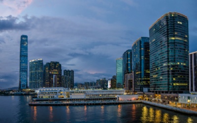 Hong Kong lidera ranking das 100 cidades mais visitadas do mundo Vista de Hong Kong, cidade mais visitada do mundo em 2016 (Foto: bluelightpictures/Creative Commons) 