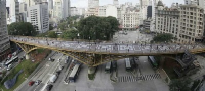 Doria entrega restauro do Viaduto Santa Ifignia com calamento ainda por fazer Foto: Prefeitura de So Paulo
