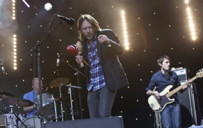  Radiohead anuncia dois shows no Brasil em 2018 como parte do Soundhearts Festival  A banda Radiohead fez um show surpresa no megafestival Glastonbury em 2011, apresentando faixas do novo lbum, 'King of limbs' (Foto: Joel Ryan/AP) 