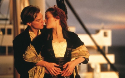 ''Titanic'' comemora 20 anos com verso em 3D nos cinemas dos EUA Leonardo DiCaprio e Kate Winslet em cena de 'Titanic' (1997), de James Cameron (Foto: Divulgao) 