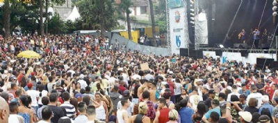 Festival de Vero rene 16 mil no encerramento Dupla Csar Menotti e Fabiano fechou o evento, que foi elogiado pelos frequentadores. Foto: Claudinei Plaza/DGABC
