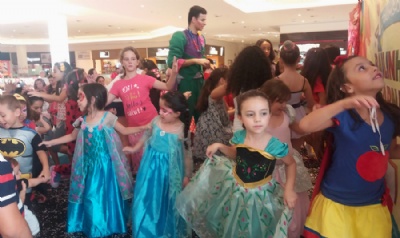Atrium Shopping promove Bailinho de Carnaval 