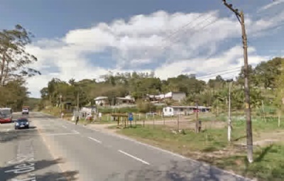 Acidente entre veculos deixa um morto em Mau Acidente entre dois veculos deixa um morto na Estrada de Sapopembra, 1000.  Crdito: Google Street Views/reproduo