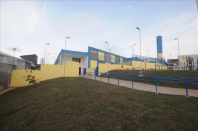 Prefeitura entrega nova escola municipal 