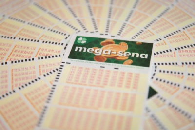 Mega-Sena pode pagar prmio de R$ 40 milhes nesta quarta-feira Mega-Sena pode pagar R$ 40 milhes nesta quarta (29) (Foto: Marcelo Brandt/G1)